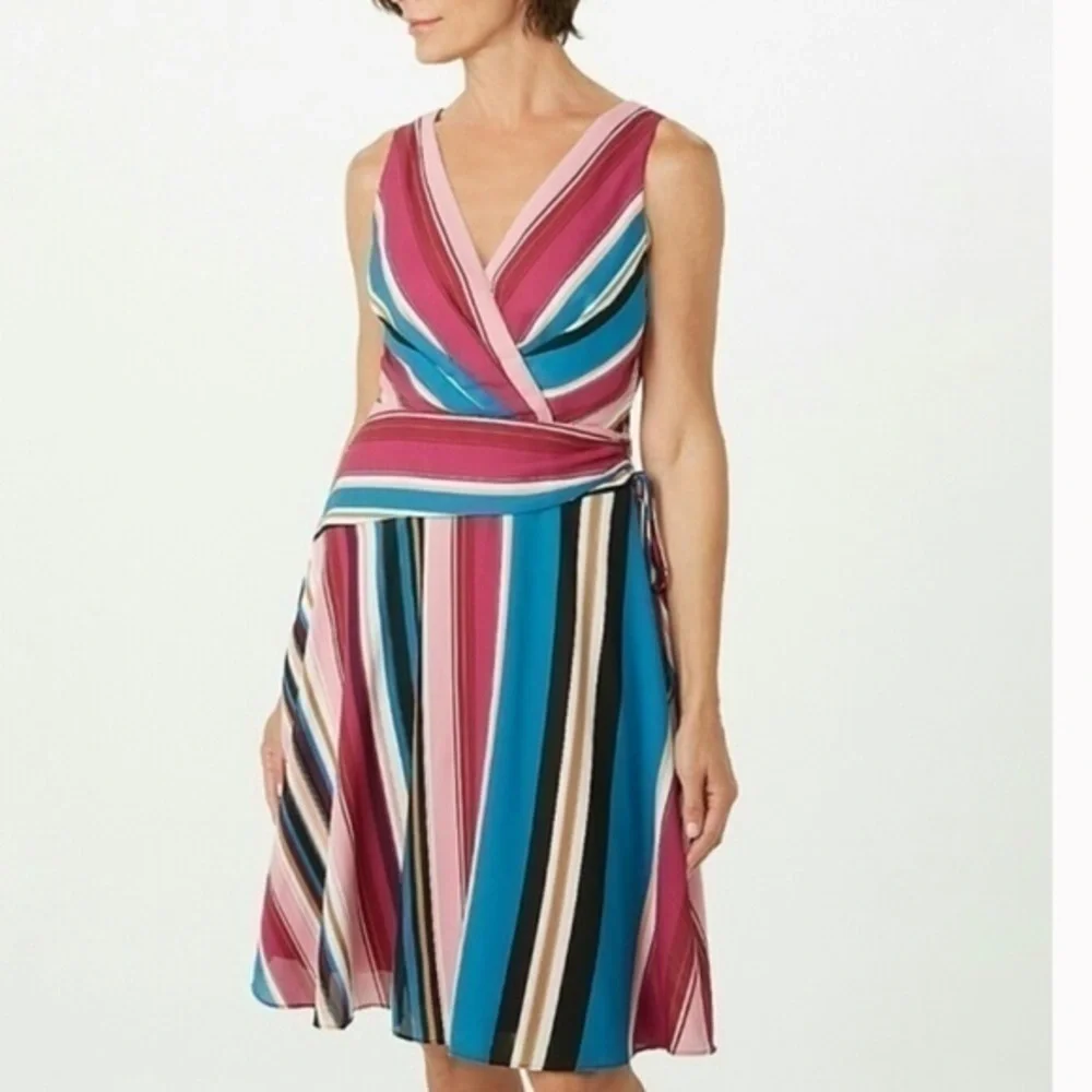 COPY - NWT Roz & Ali Dressbarn sleeveless v-neck surplice wrap dress - Picture 7 of 11